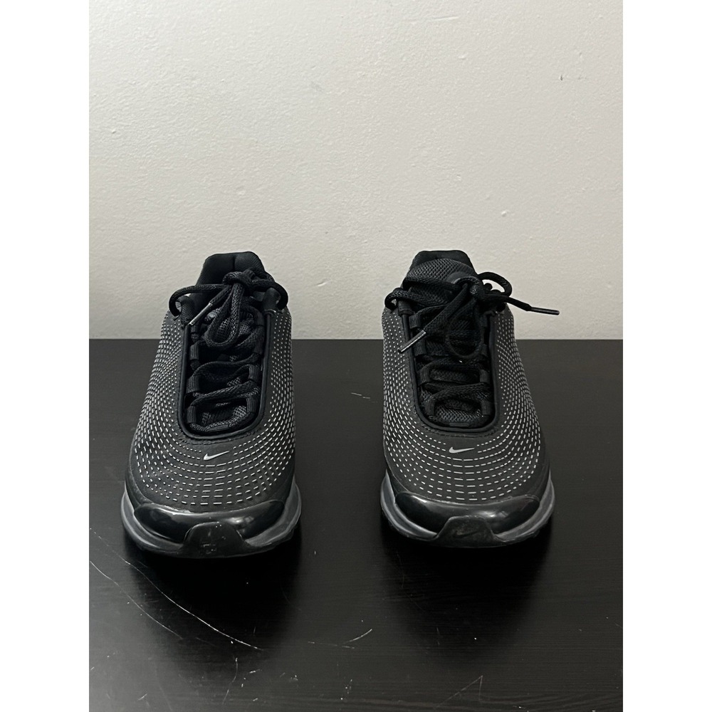Nike Air Max DN All Night Women's Sz 7.5 Black Smoke‎ Grey Crimson FJ4315-005 - Picture 2 of 7